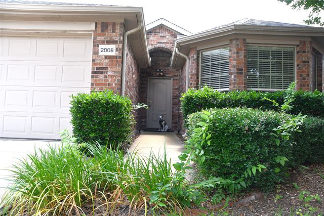 2008 Pine Knot Drive, Heartland, TX 75126