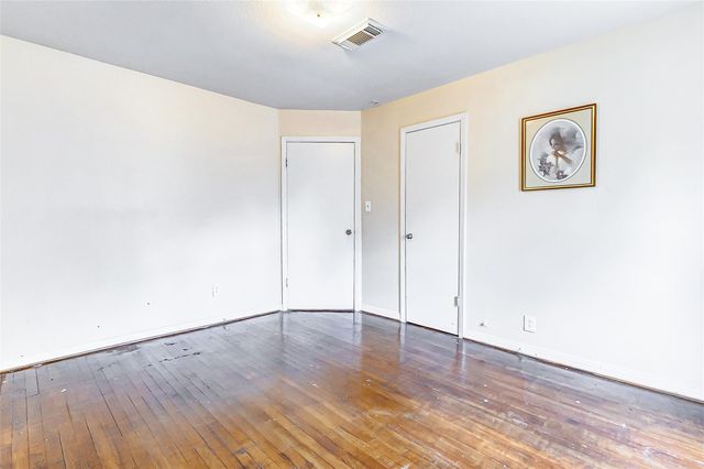 126 Margie Lane, Houston, TX 77037