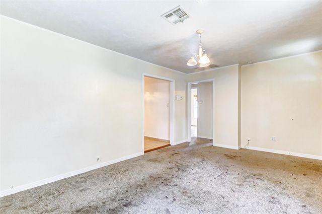 126 Margie Lane, Houston, TX 77037