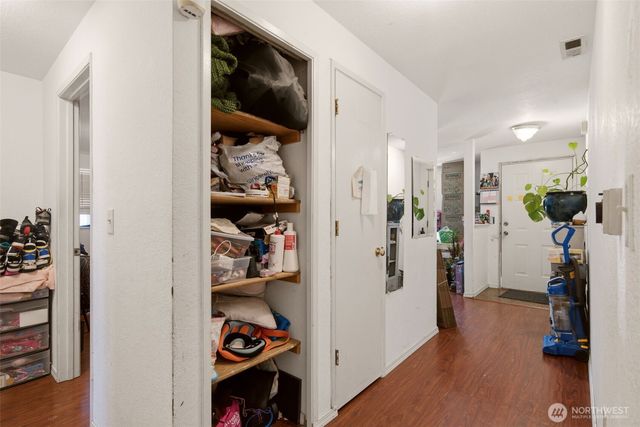 10010 15th Avenue Ct E, Tacoma, WA 98445