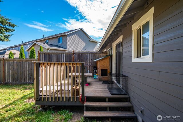 10010 15th Avenue Ct E, Tacoma, WA 98445