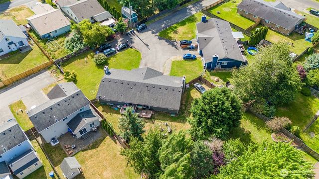 10010 15th Avenue Ct E, Tacoma, WA 98445