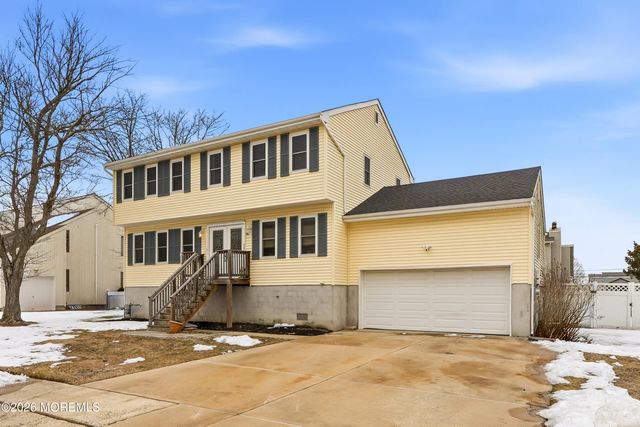 45 Sage Road, Toms River, NJ 08753