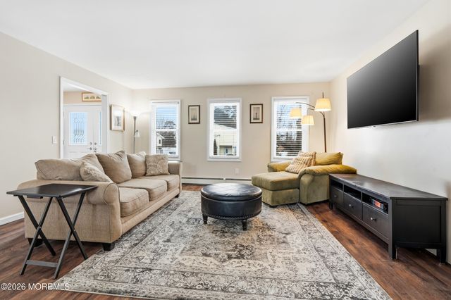 45 Sage Road, Toms River, NJ 08753