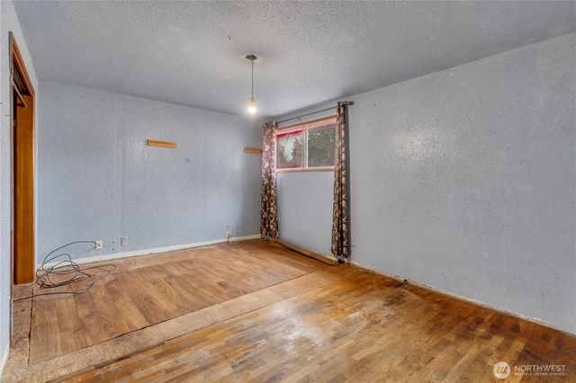 8522 29th Street W, University Place, WA 98466