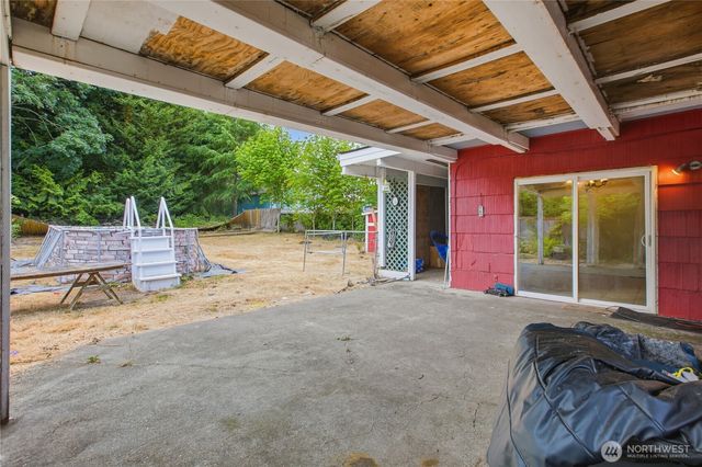 8522 29th Street W, University Place, WA 98466