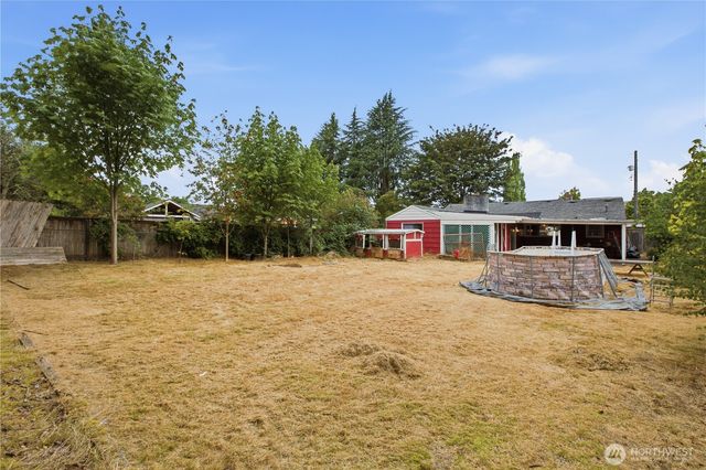 8522 29th Street W, University Place, WA 98466