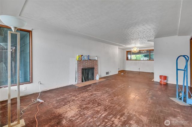 8522 29th Street W, University Place, WA 98466