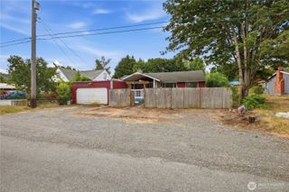 8522 29th Street W, University Place, WA 98466