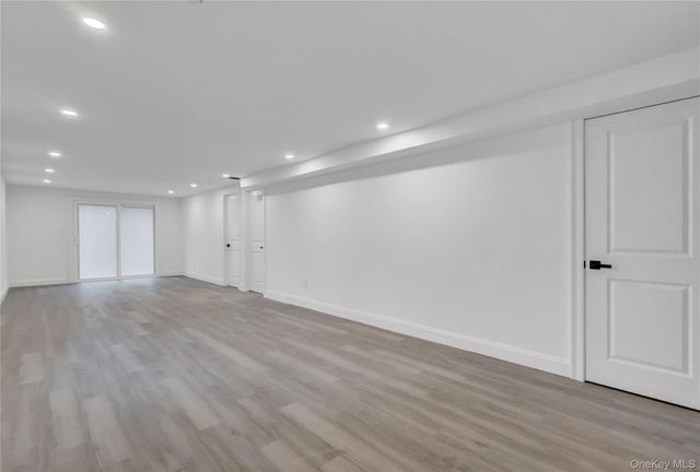 567 Puritan Drive, Shirley, NY 11967