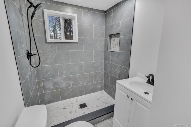 567 Puritan Drive, Shirley, NY 11967