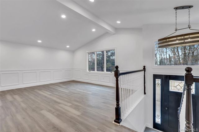 567 Puritan Drive, Shirley, NY 11967