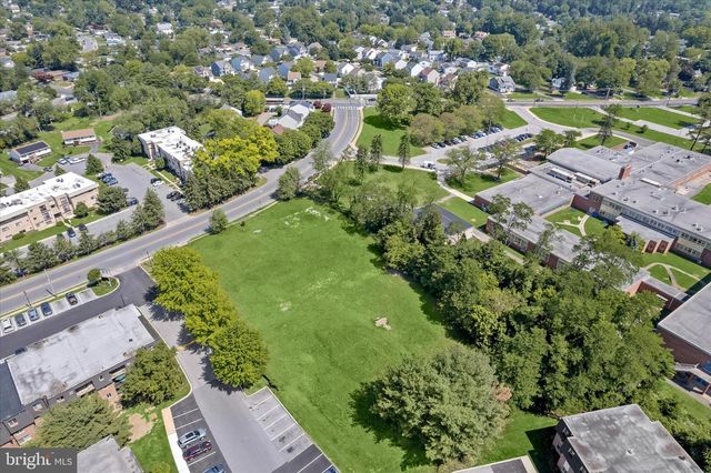 3925 ROLLING RD, Baltimore, MD 21208