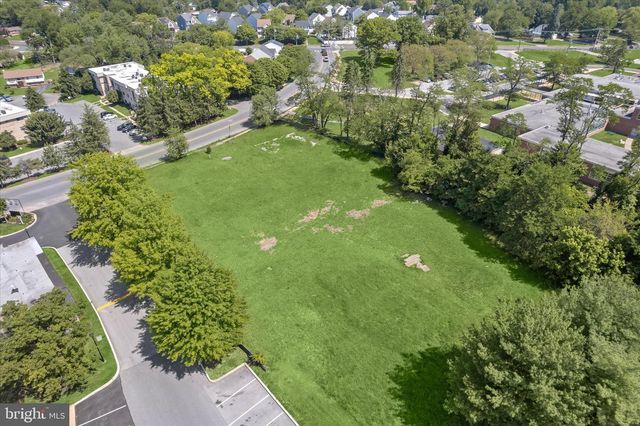 3925 ROLLING RD, Baltimore, MD 21208