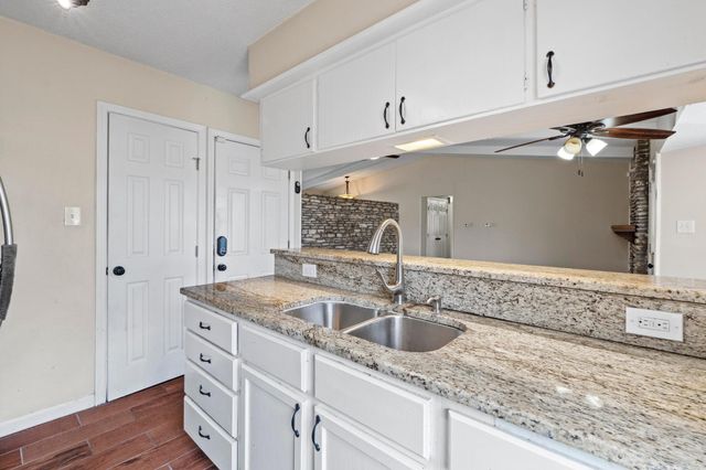 5103 Stone Gate DR, Austin, TX 78721