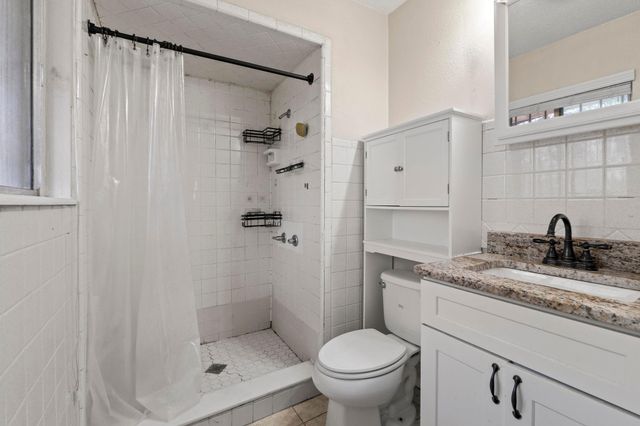 5103 Stone Gate DR, Austin, TX 78721