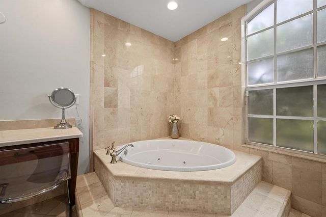 404 INDIGO Avenue, Wellington, FL 33414