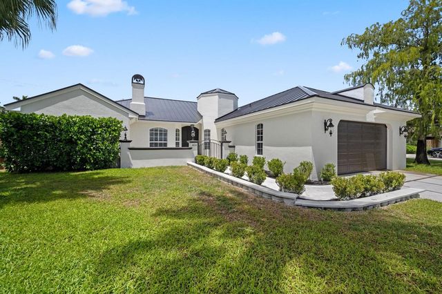 404 INDIGO Avenue, Wellington, FL 33414