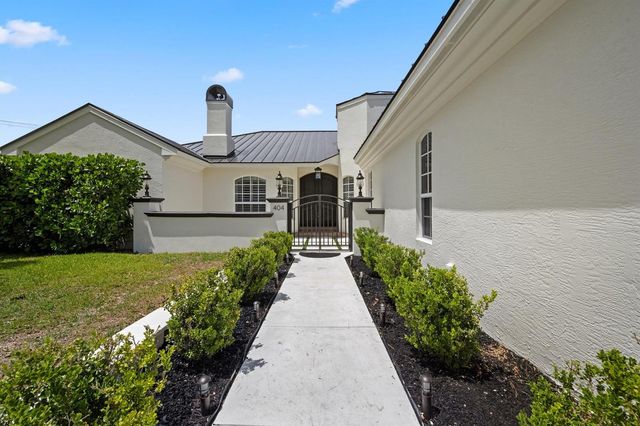 404 INDIGO Avenue, Wellington, FL 33414