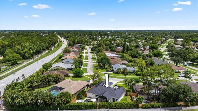 404 INDIGO Avenue, Wellington, FL 33414