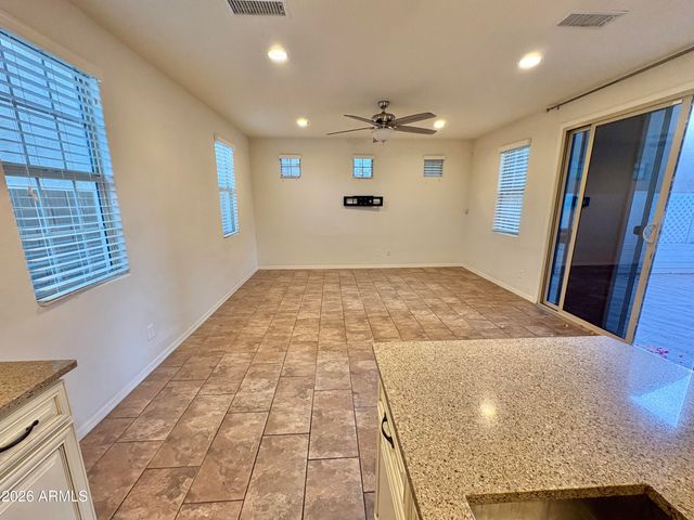 15912 S 11TH Way, Phoenix, AZ 85048