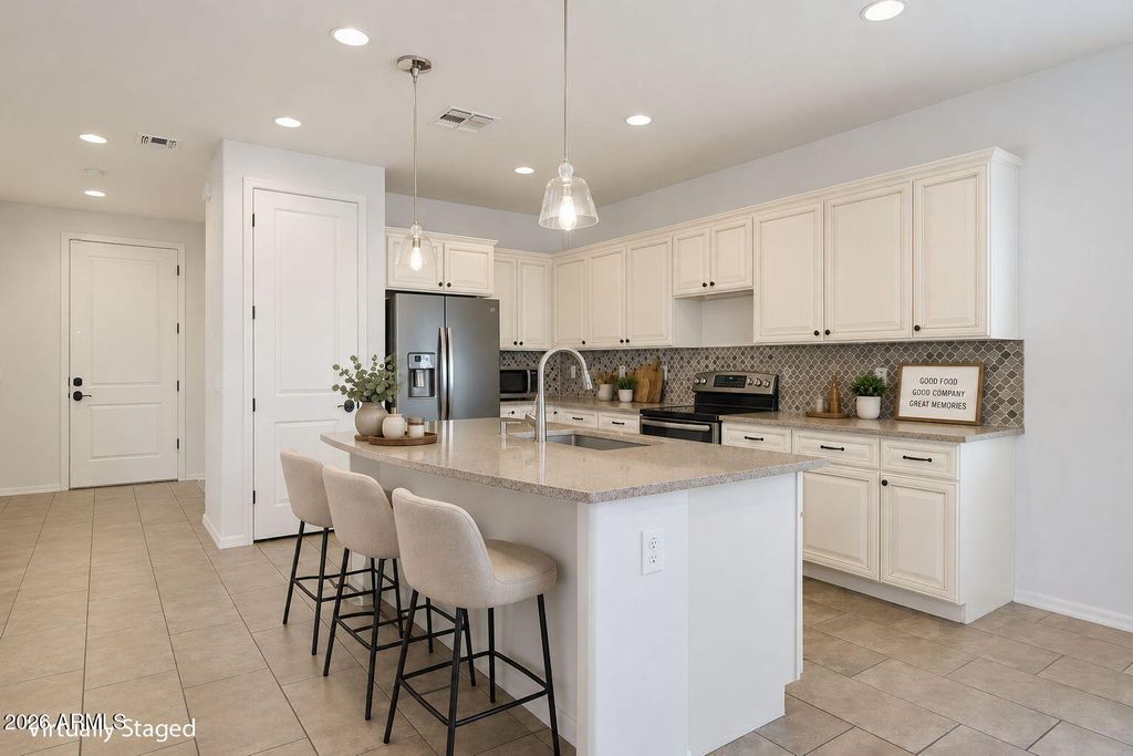 15912 S 11TH Way, Phoenix, AZ 85048 — photo 2
