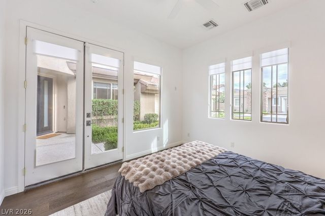 20 Holston Hills Road, Henderson, NV 89052