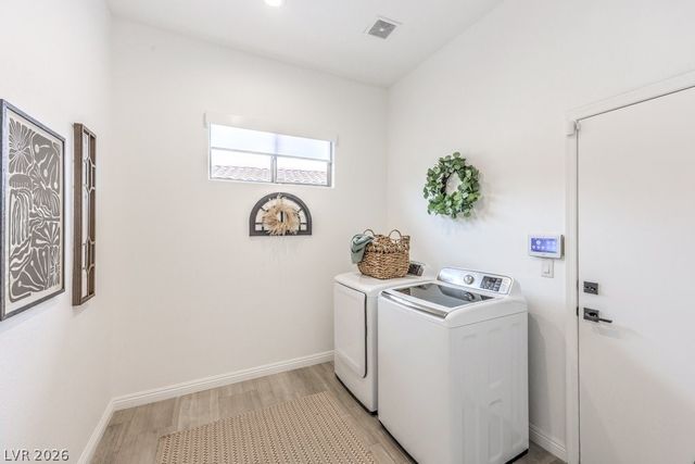 20 Holston Hills Road, Henderson, NV 89052