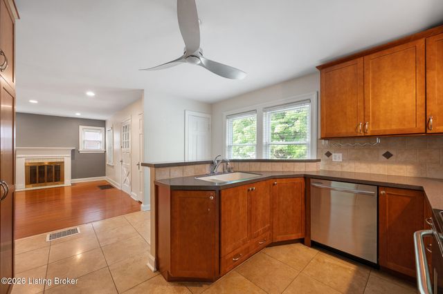 407 Macon Ave, Louisville, KY 40207
