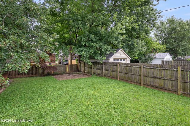 407 Macon Ave, Louisville, KY 40207