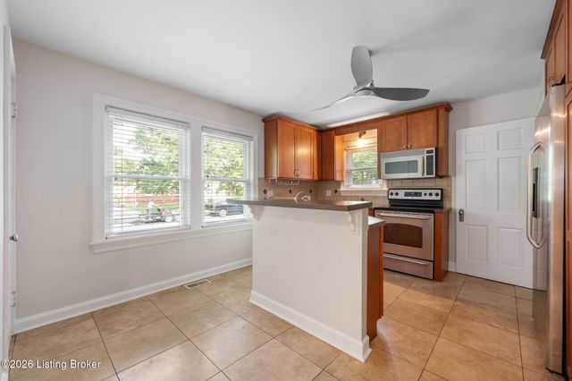 407 Macon Ave, Louisville, KY 40207