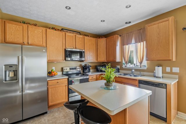 14023 Avalon Boulevard, Fishers, IN 46037