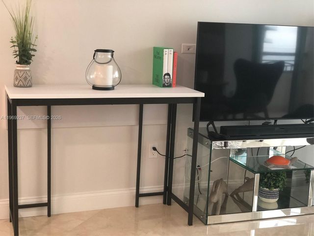 3350 SW 27th Ave 1607, Coconut Grove, FL 33133