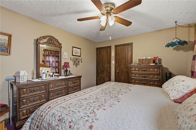 2462 La Salle Avenue, Niagara Falls, NY 14301