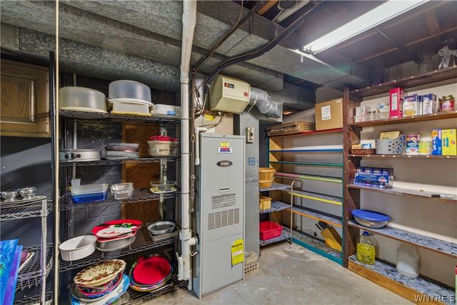 2462 La Salle Avenue, Niagara Falls, NY 14301