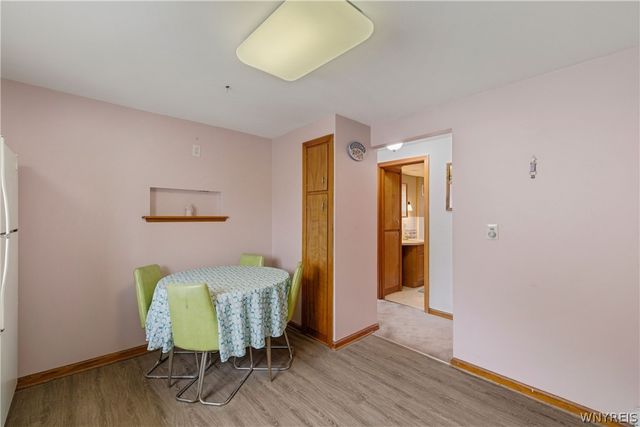 2462 La Salle Avenue, Niagara Falls, NY 14301