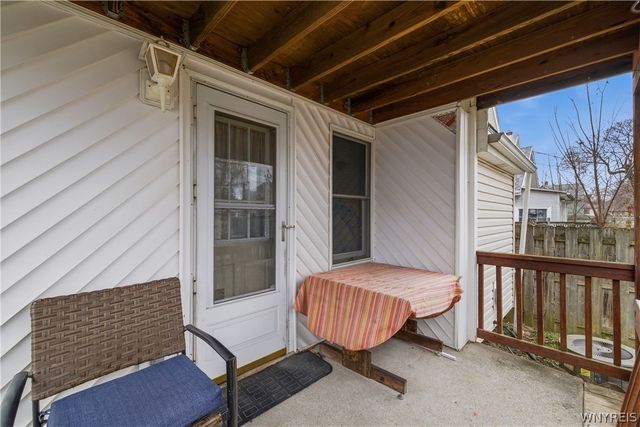 2462 La Salle Avenue, Niagara Falls, NY 14301