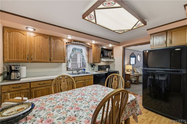 2462 La Salle Avenue, Niagara Falls, NY 14301