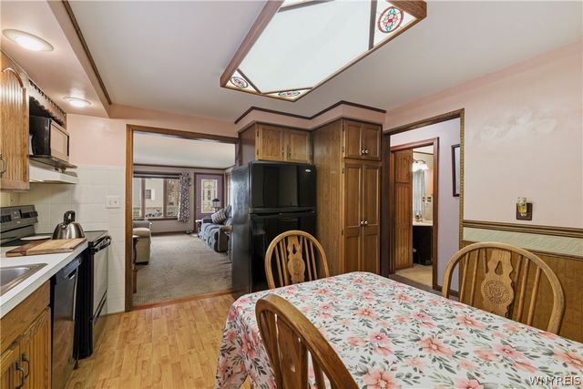 2462 La Salle Avenue, Niagara Falls, NY 14301