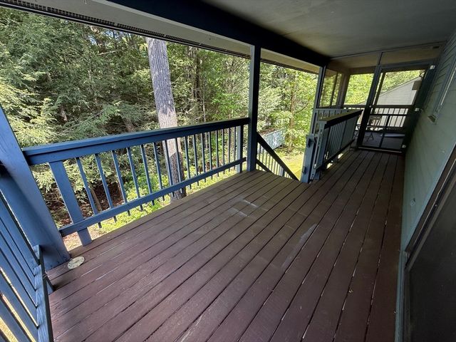 28 Maria Ave C, Southbridge, MA 01550