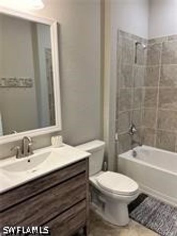 1599 Marton CT, Naples, FL 34113