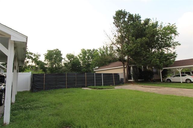 10006 Summerberry Lane, Tomball, TX 77375