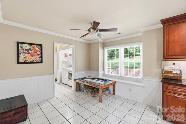 201 Wainsley Place, Matthews, NC 28105