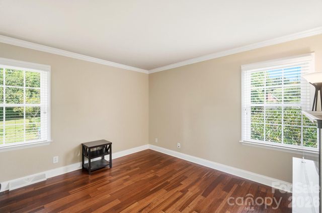 201 Wainsley Place, Matthews, NC 28105