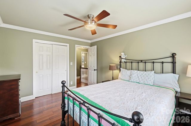 201 Wainsley Place, Matthews, NC 28105
