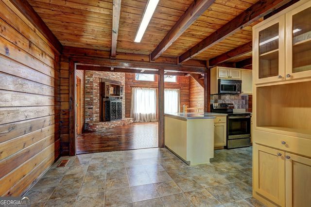 362 Brook Road, Barnesville, GA 30204