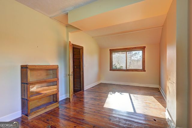 362 Brook Road, Barnesville, GA 30204