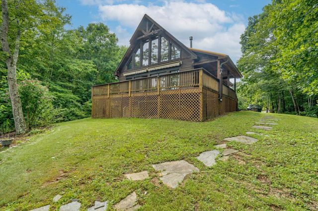 1085 Thunder Ridge Drive, South Pittsburg, TN 37380