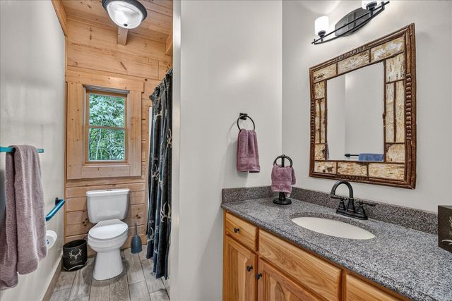1085 Thunder Ridge Drive, South Pittsburg, TN 37380