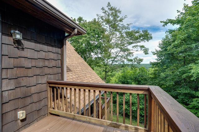 1085 Thunder Ridge Drive, South Pittsburg, TN 37380